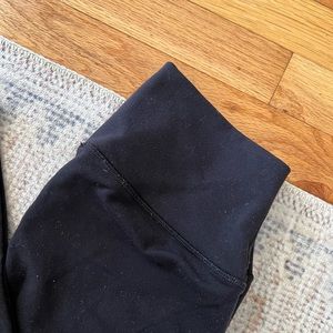 Alo Yoga Black Soft Leggings